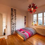 Large In Apartamento *