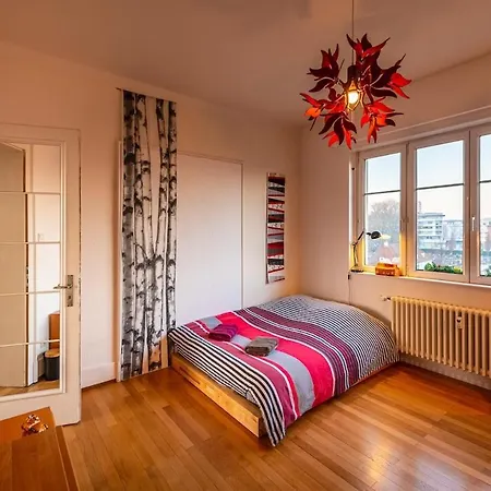 Large In Apartamento *