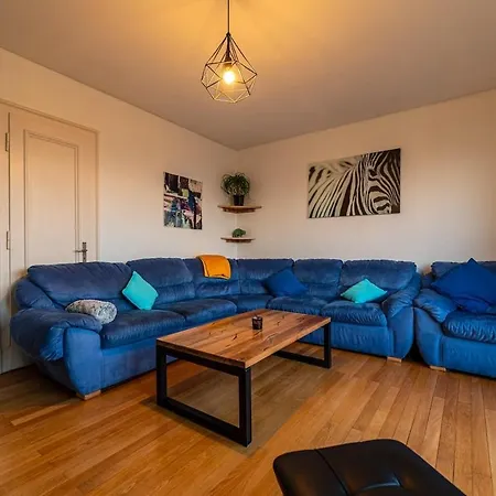 Large In * 斯特拉斯堡